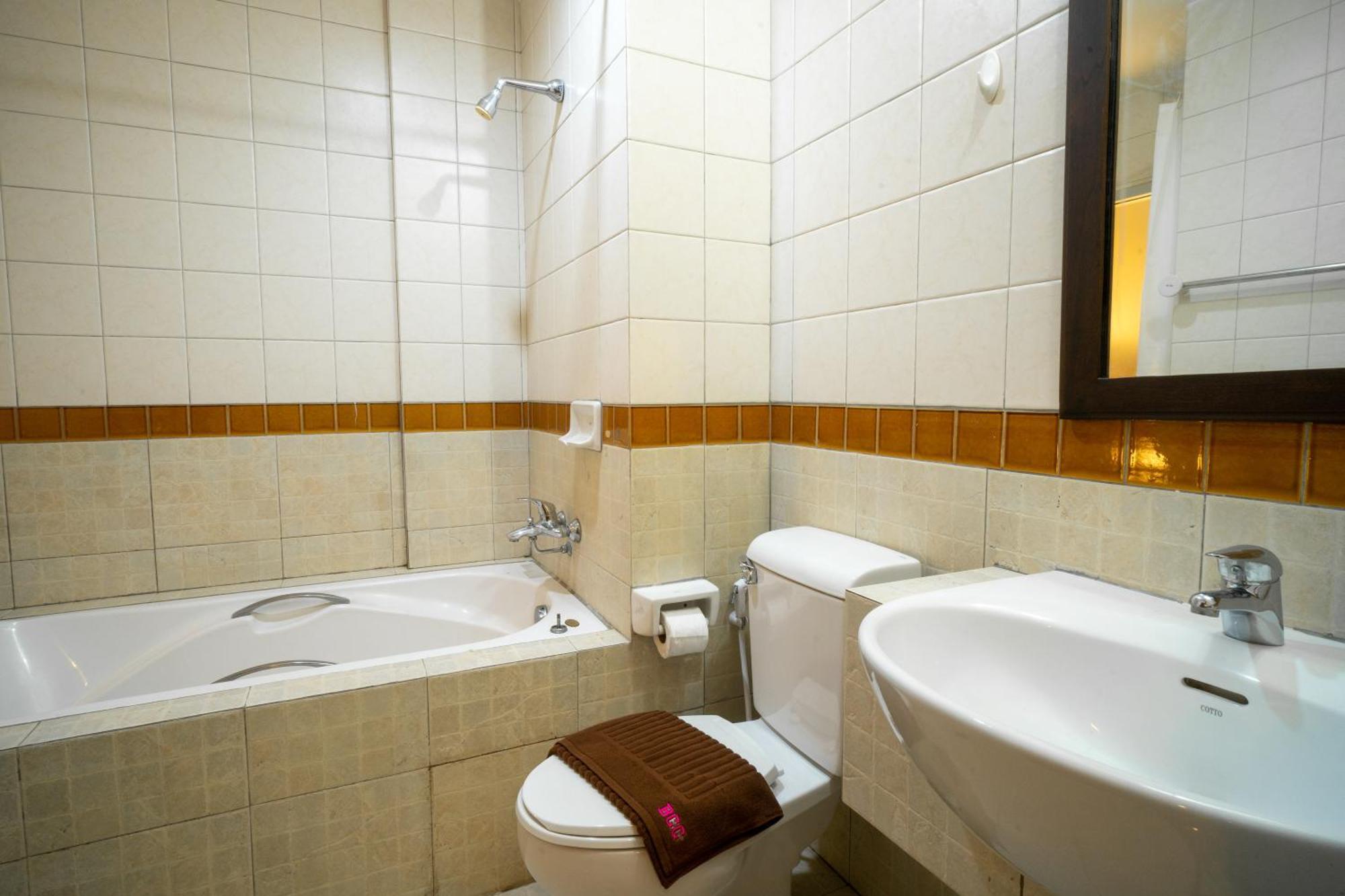 Baan Chuan Chom Pattaya Hotel Buitenkant foto